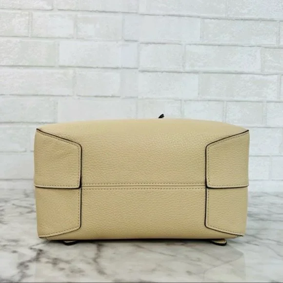 Coach X Jean Michel Basquiat Kleo Backpack - Picture 8 of 16